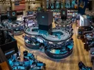 Traders and investors monitoring the US stock market trends