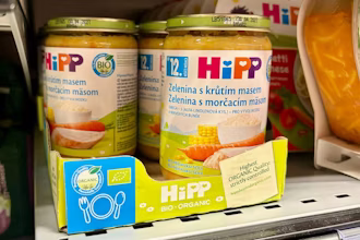 A dangerous situation showing a massive baby food recall warning for families today