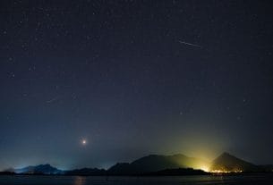 A stunning view of the meteor shower peak with many shooting stars in the night sky